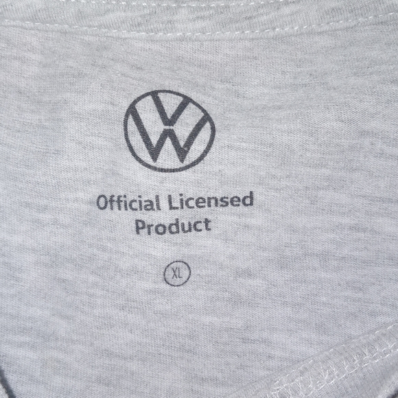 Official VW NWOT Tee grey/vw graphics sz XL - Picture 2 of 2